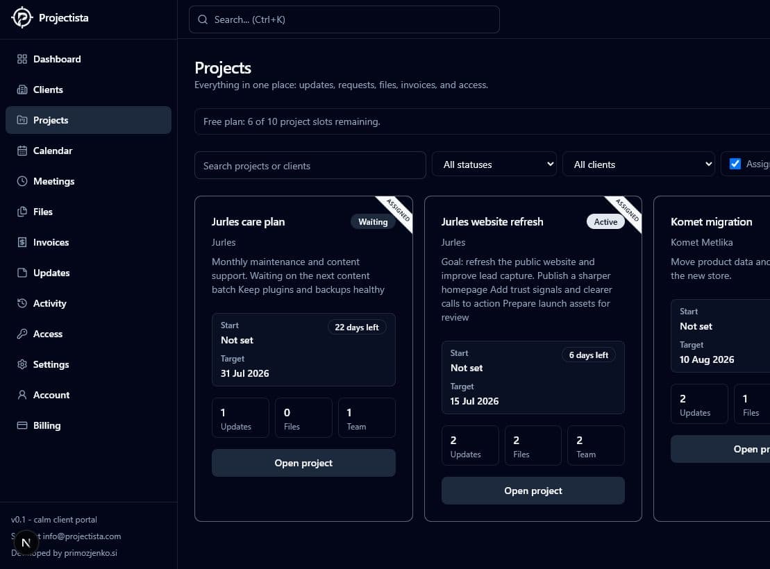Project rooms with updates, files, and invoices screen in Projectista